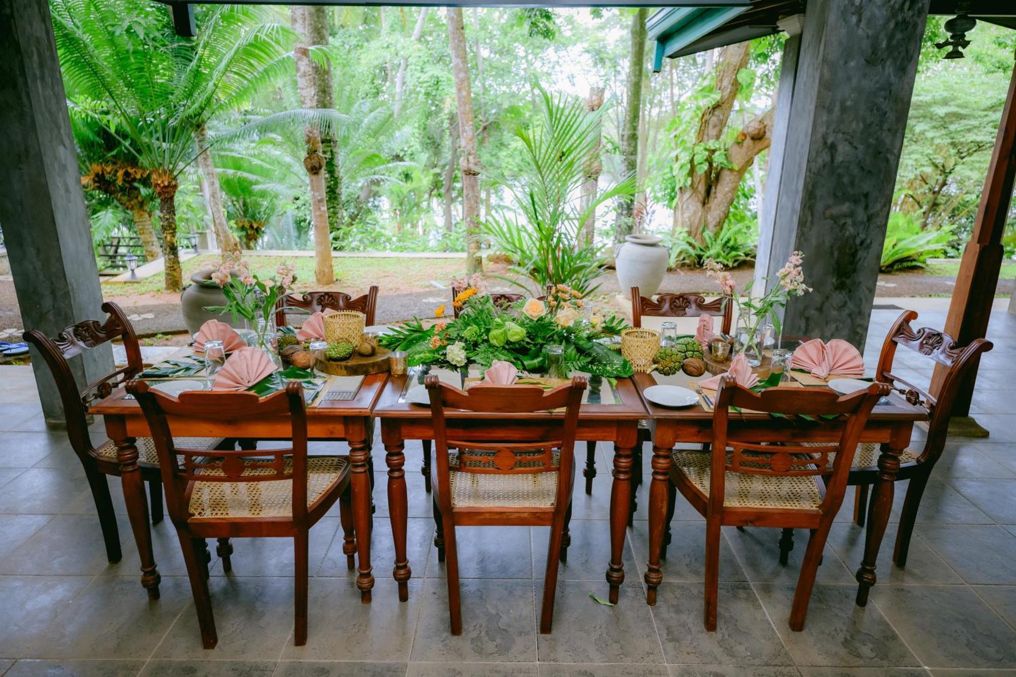 Villa Birdlake Хиккадува Экстерьер фото