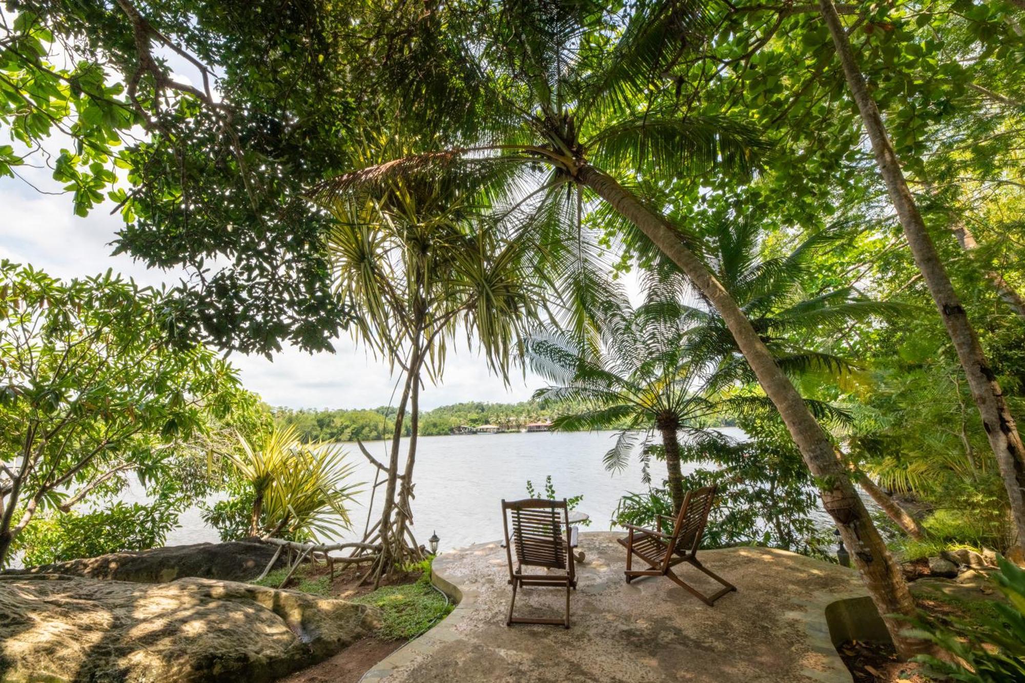 Villa Birdlake Хиккадува Экстерьер фото